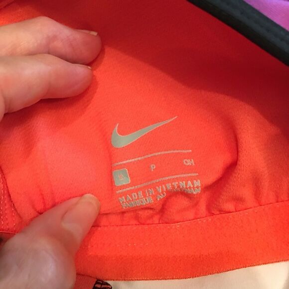 Nike multi colored Small tank top Razorback black purple orange lightly padded - Picture 4 of 5